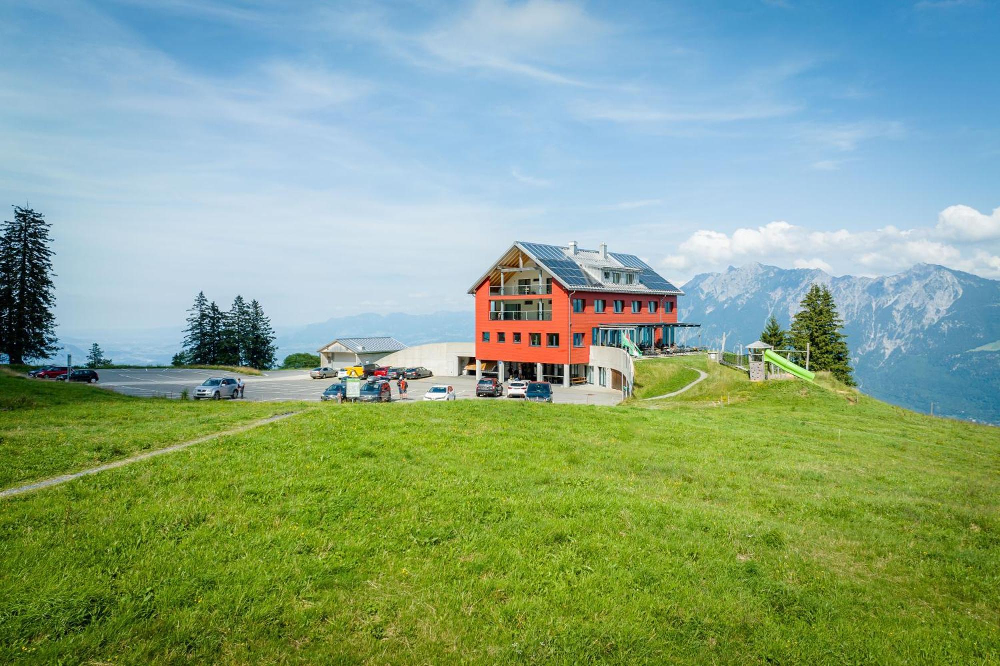 Hotel Restaurant Berghaus Malbun Buchserberg Buchs  Eksteriør bilde